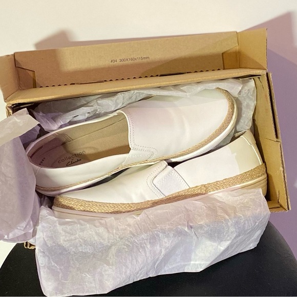 clarks marie sail slip on